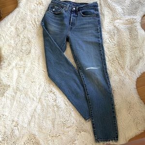 NWT Levi’s Premium 501 Skinny in Jive Hushed
